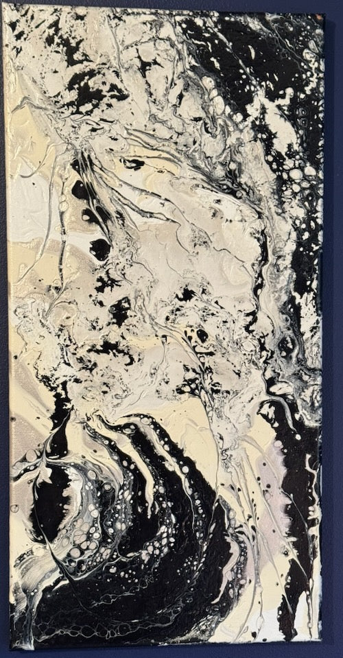 04 - Monochrome Drift